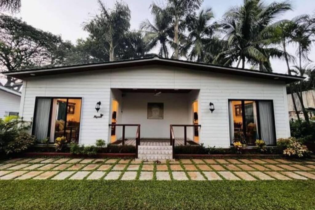 Verandah Myrah 2Bh Villa With Plunge Pool - Mumbai, Mumbai